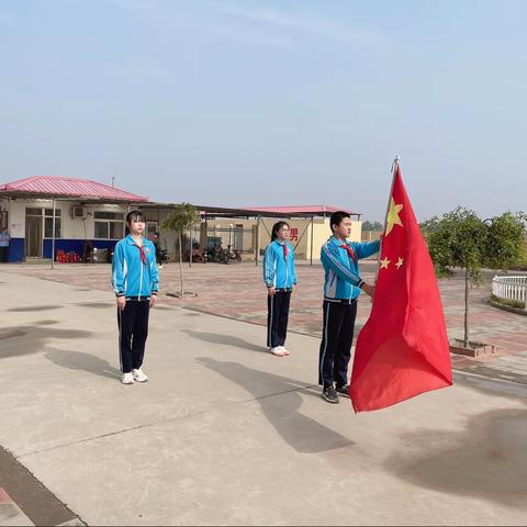 童心向党 梦想飞扬——冯庄中心小学“六一儿童节”文艺汇演暨少先队员入队仪式