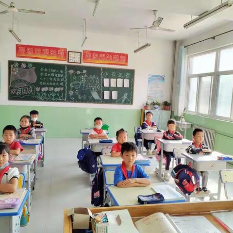 大良户小学一年级新生入学一个月习惯养成教育