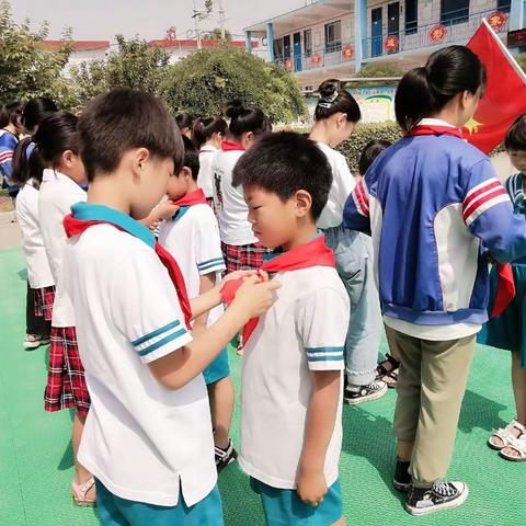 我们是共产主义接班人——西仝古小学中国少年先锋队入队仪式
