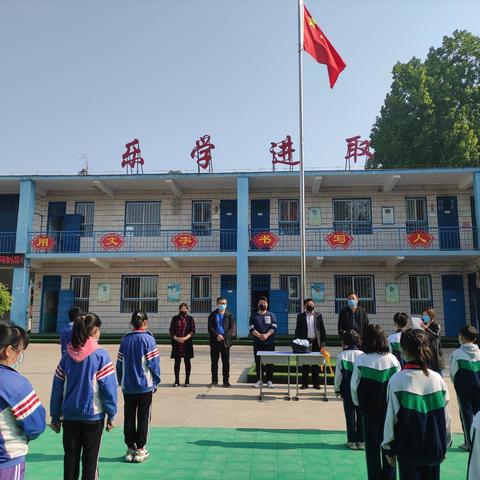 奉献爱心 收获希望