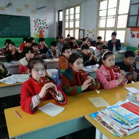 李庄小学美育活动——葫芦丝社团展示