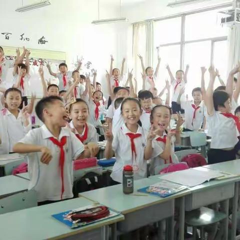 最美假期遇见最美的你们――快来看2.7班孩子们的快乐暑假。