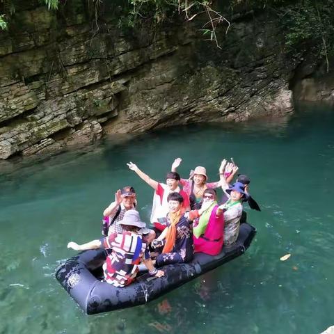 跟着冲锋去旅行——冲锋带你走进神秘水世界！