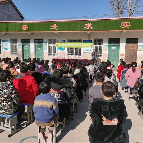 书润童年——应举镇马房小学元月图书馆成立