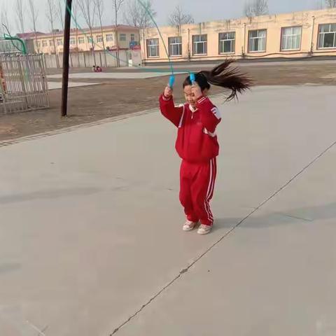 任丘市青塔乡天门口小学——“运动课后服务“  阳光体育  让孩子们嗨起来