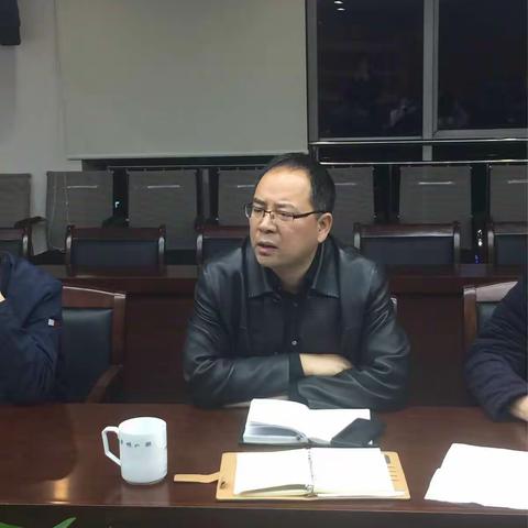 长延堡街道连夜再安排再部署全国“两会”信访维稳安保工作