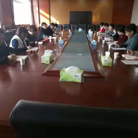 不忘初心、牢记使命——迁安市教育局“名师跟踪听课、基层调研”活动