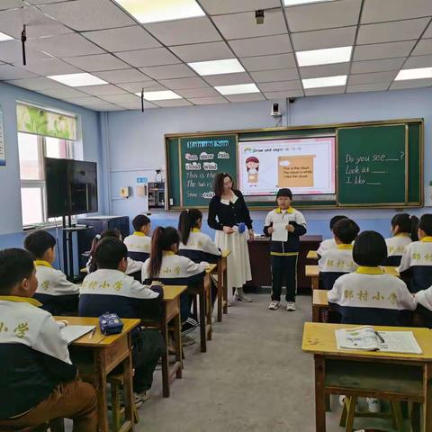 课堂展风采，教学促成长