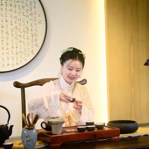 汉服之美 风雅一身