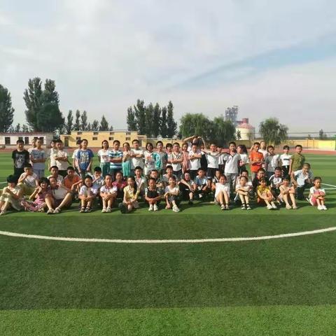难舍师生情