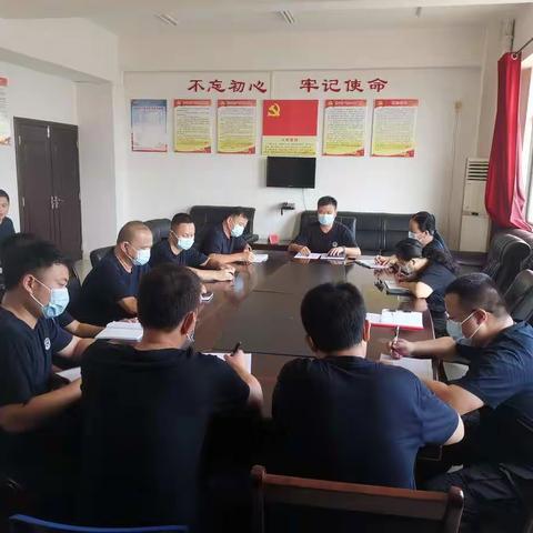 后勤保障处召开全体民(辅）警会议