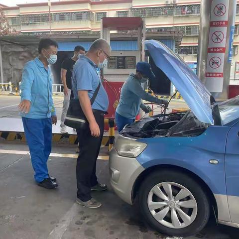 龙华分局开展迎接二十大特种设备安全生产大检查工作