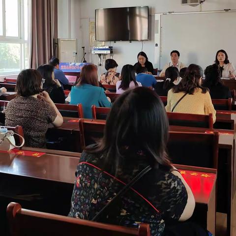 金秋的风景怡人性情，九月的开学别样美丽——盐镇中心小学新学期开学情况侧记