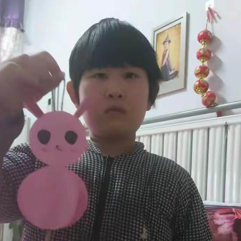 丰富多彩的寒假生活——杜堡小学三年级寒假活动展示