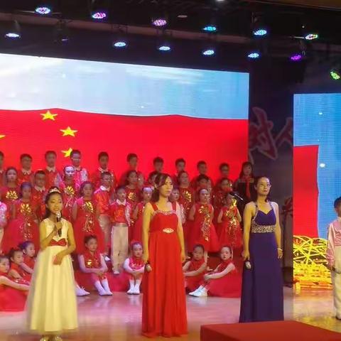 南关小学“童心唱响中国梦”庆六一暨建国70周年合唱比赛（四年级专场）