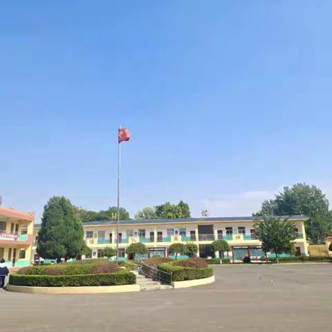 张村中学网课模范——冯宁宁