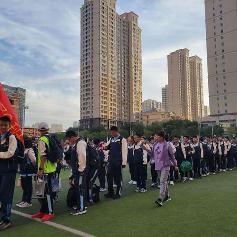 春种一粒粟，秋收万颗子，知达常青藤初170班 秋收劳动实践活动