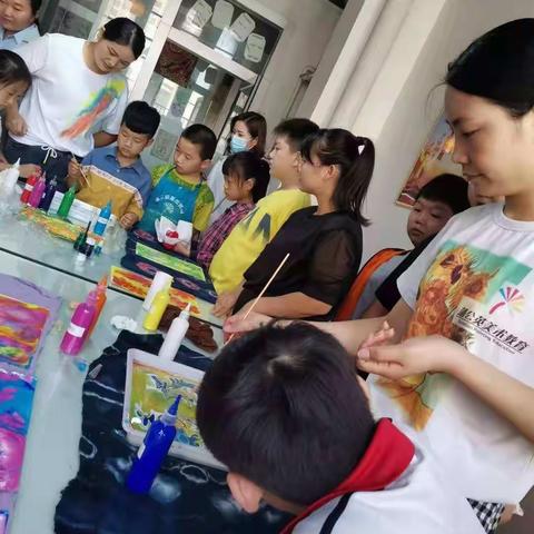 【与您相约】国庆节艺术扎染与奇妙拓印体验活动圆满举行