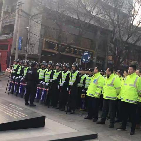 西安年 最中国——北院门街办春节期间市容管理不懈怠