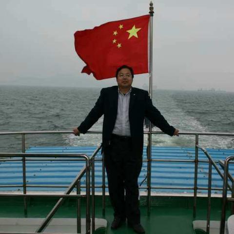 《文化影视航母》2017033期 名家专栏 文学名家 尹希东，笔名尹熙东、尹玲。