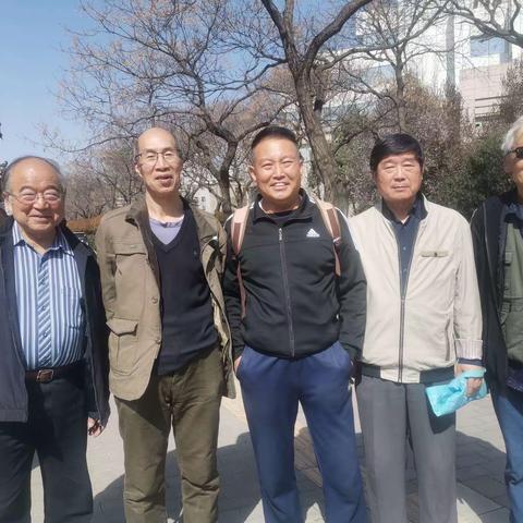 2023-3-14 今天艳阳高照看到的战友们