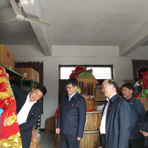 市委常委、宣传部长王自合到灵井镇调研脱贫攻坚工作