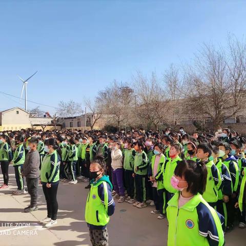 春风化雨润万物     不忘初心学榜样——单屯中心小学“学雷锋月活动”启动仪式