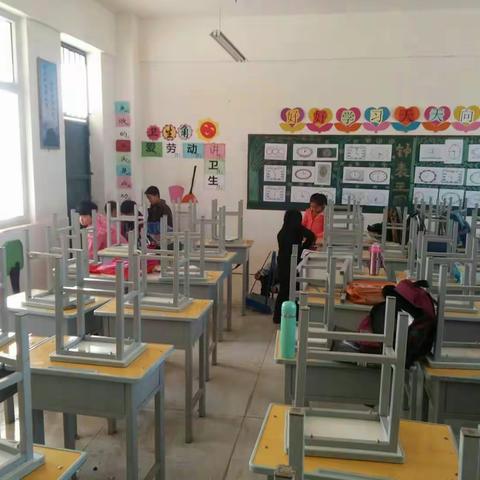 金滩镇上马头联办齐动员共动手预防春季流行病的发生！