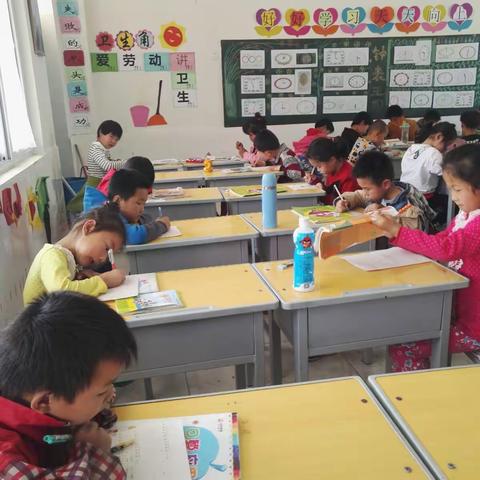 金滩镇上马头联办小学月考及六年级模拟考试进行中