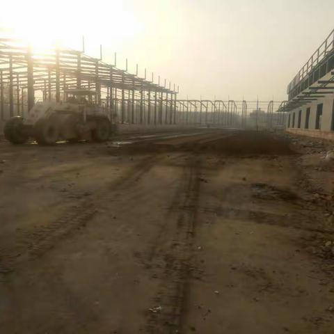 11月13日中铂物流园施工现场