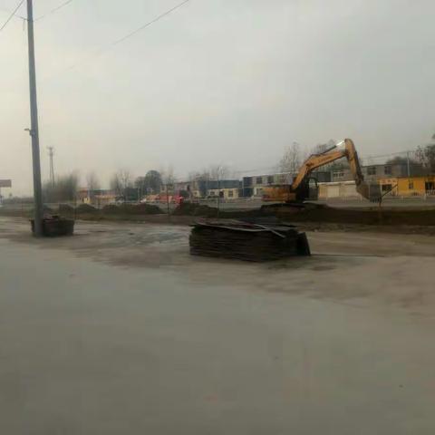 11月21日中铂物流施工现场