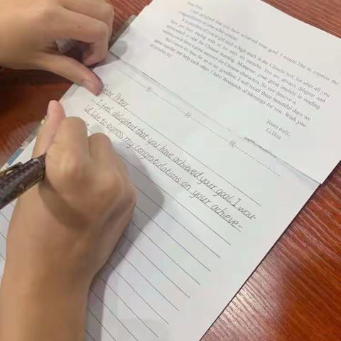 寻找“最美英文书写”——赣州一中高二年级英文书写比赛