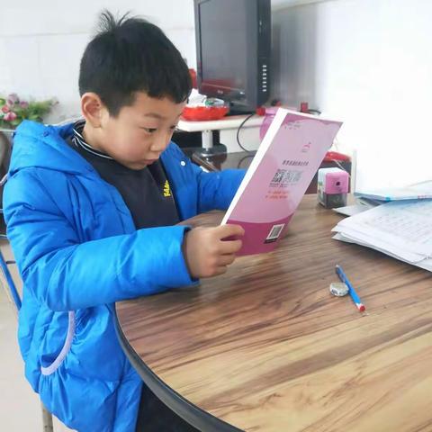 濮阳市第二实验小学一(九)班寒假－我的宅生活