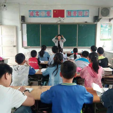 长桥小学防震安全演练