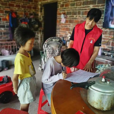 家校携手，共筑防汛安全墙