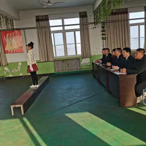 激情飞扬，燃梦青春！