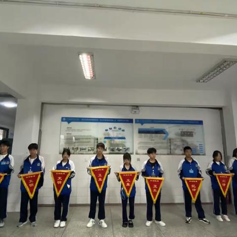 信息系第十六周流动红旗评比