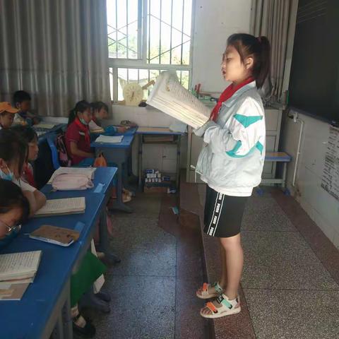 “双减”在路上，进步伴我行——记伏家镇中心小学四年级四班日常点滴