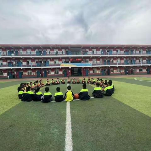 🏀 浦北县第八小学“庆元旦，迎新年”篮球比赛