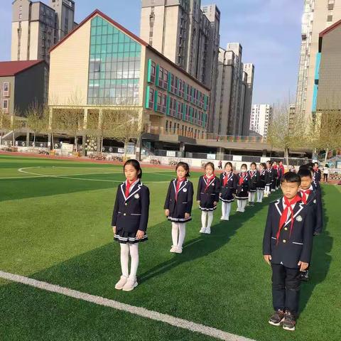 向上、向阳、向善！