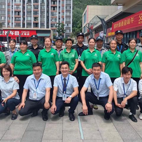 红枫物业“粽叶飘香迎端午，父爱如山邻里情”端午活动
