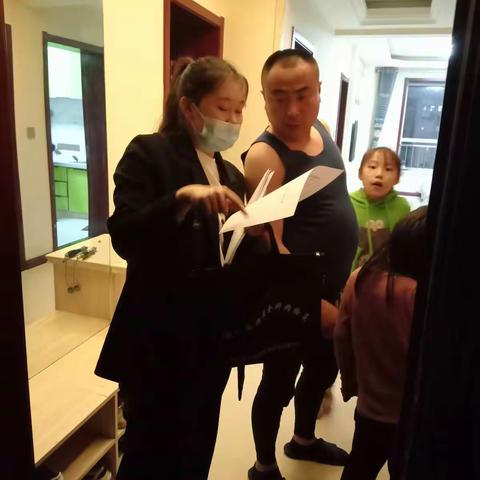 《龙港社区》做最可爱的网格员