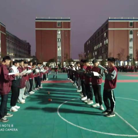 不负韶华  青春无悔     ——2004班十一月份学习掠影