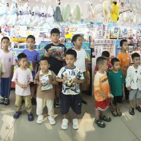 7月23日玩具儿童拼插活动圆满结束