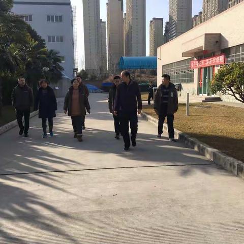 佳节慰问    情暖心暖