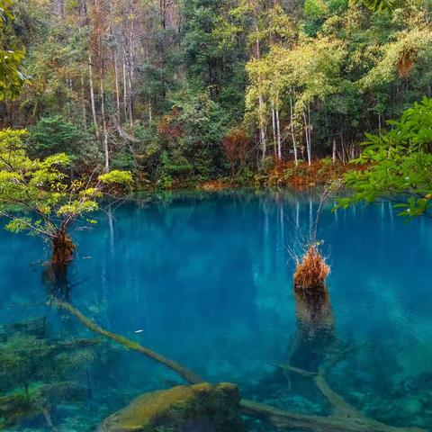 山因水而灵 水因山而秀