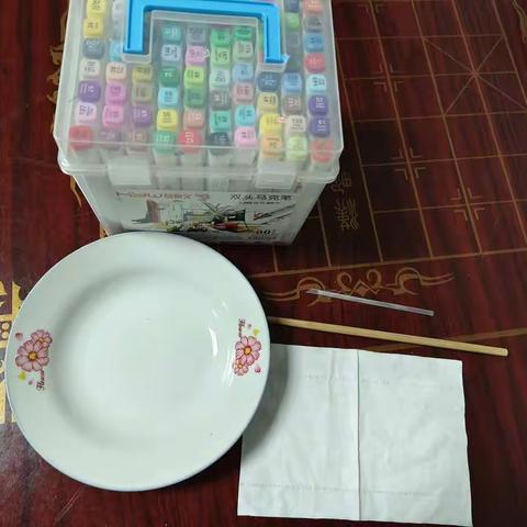 （彤彤的）科学小实验——彩色毛毛虫