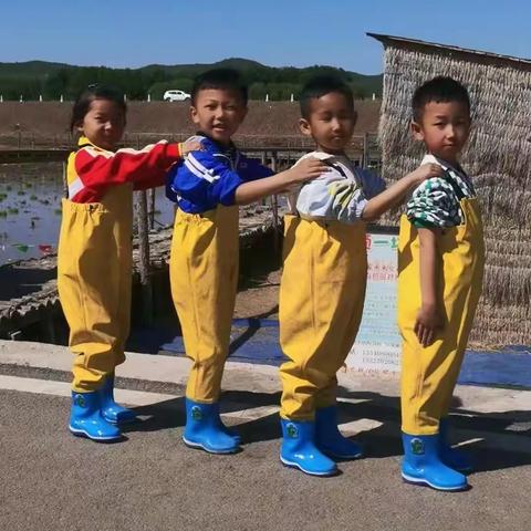 2013察尔森插秧节留念