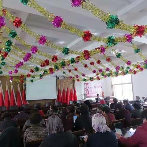 维权新担当 巾帼促和谐               ----殷家庄社区开展《民法典》婚姻家庭篇法律知识讲座