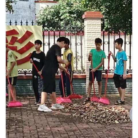 捐书留香，情满校园——惠阳区平潭镇新岗小学开展“旧书新意，共沐书香”六年级毕业生赠书活动